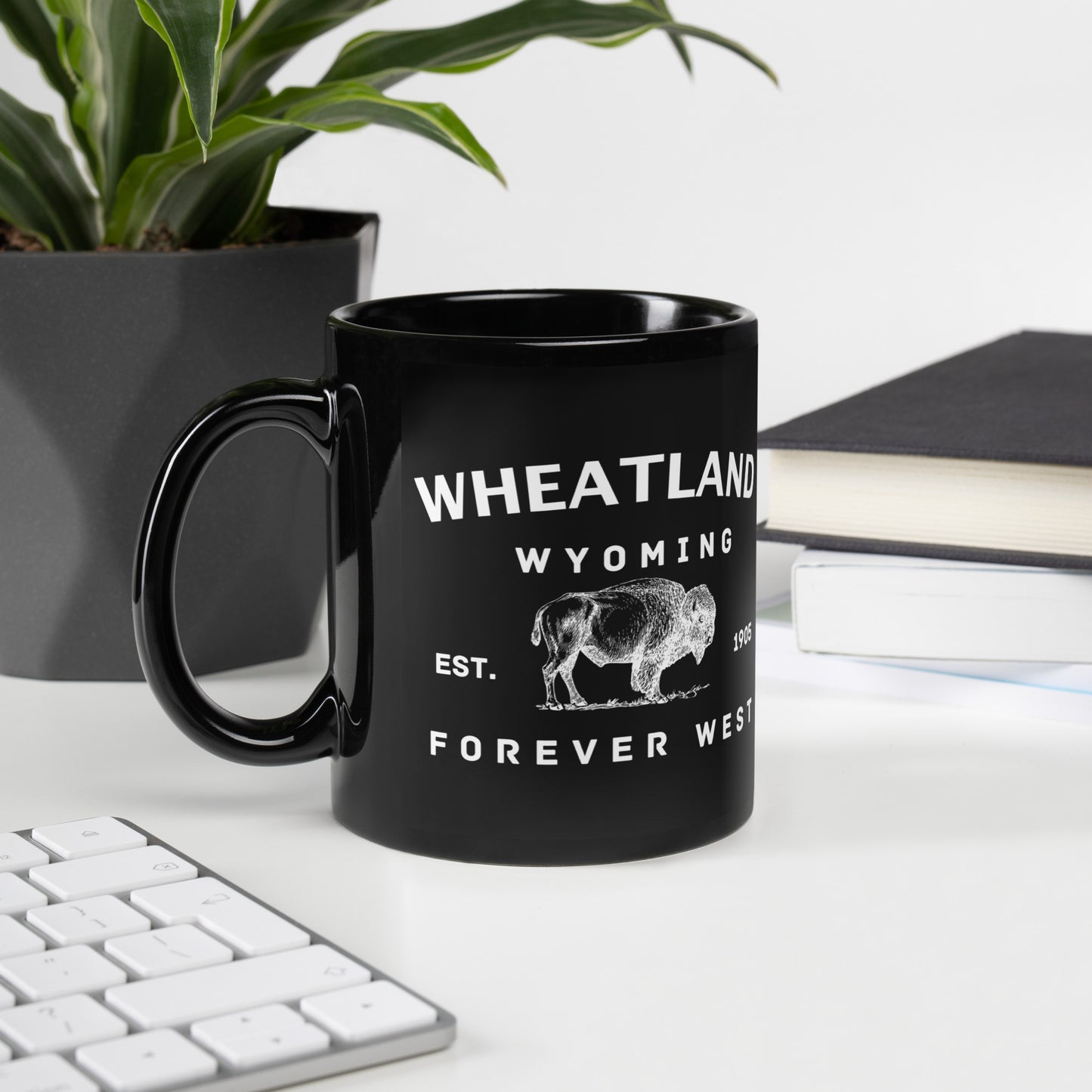 Wheatland Wyoming Black Glossy Mug