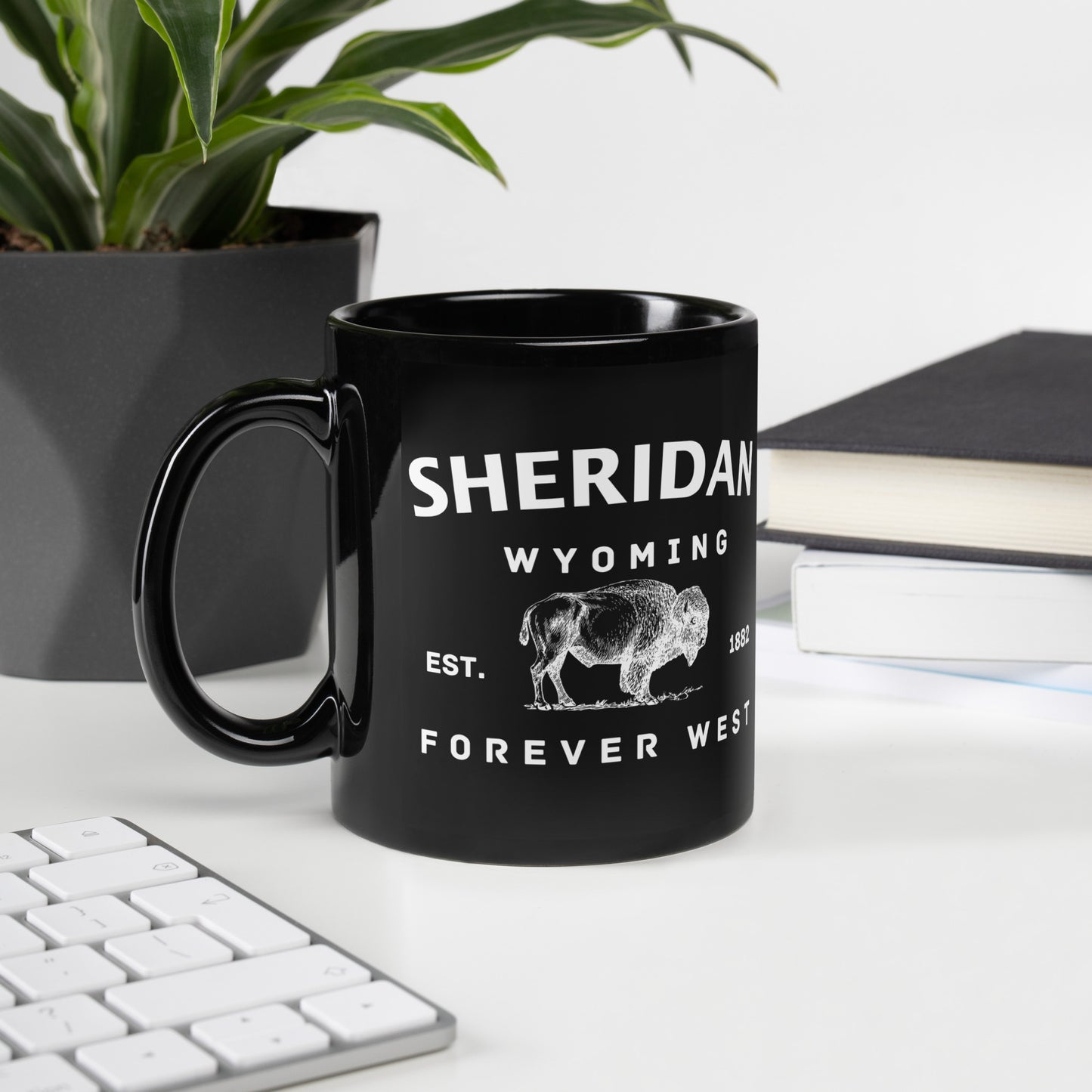 Sheridan Wyoming Black Glossy Mug